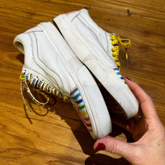 Vans Classic Flour Shop Rainbow Pride Colorful Unisex Skate Sneakers Leather - Picture 6 of 9